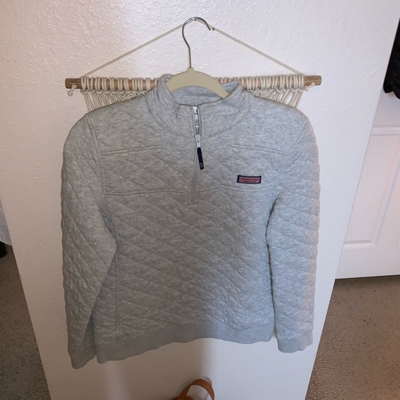 Vineyard vine sweater - Picture 1 of 7
